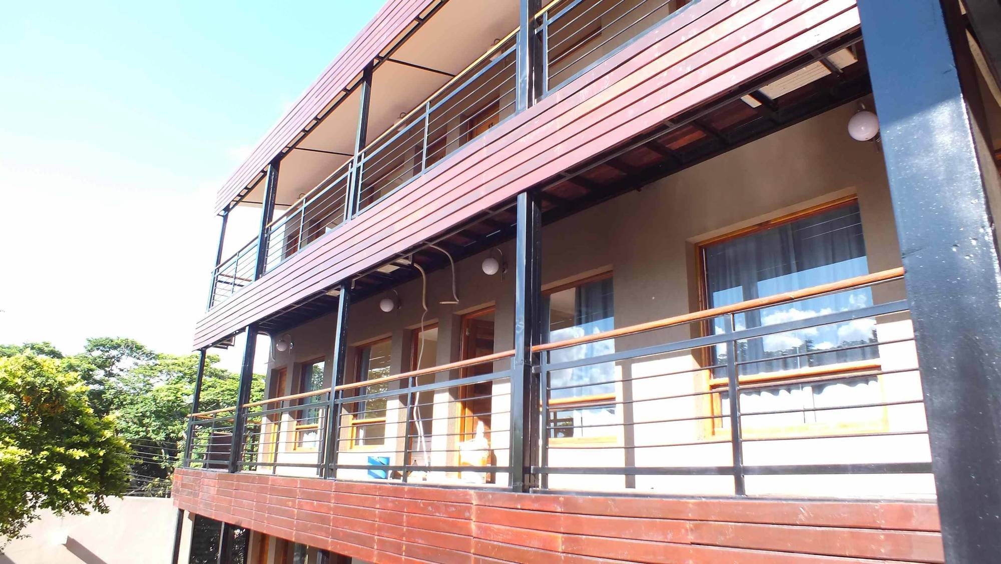 Iguazu Urban Hotel Express Puerto Iguazú Extérieur photo